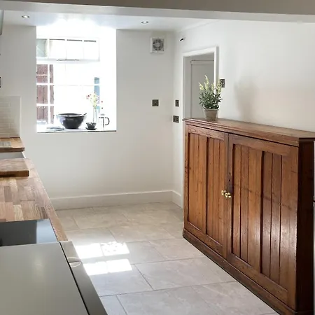 Holiday home Inglenook *